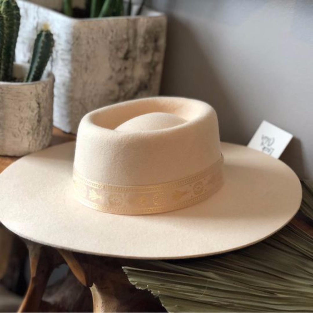 Lack Of Color Juno Boater - Cream (NWT)